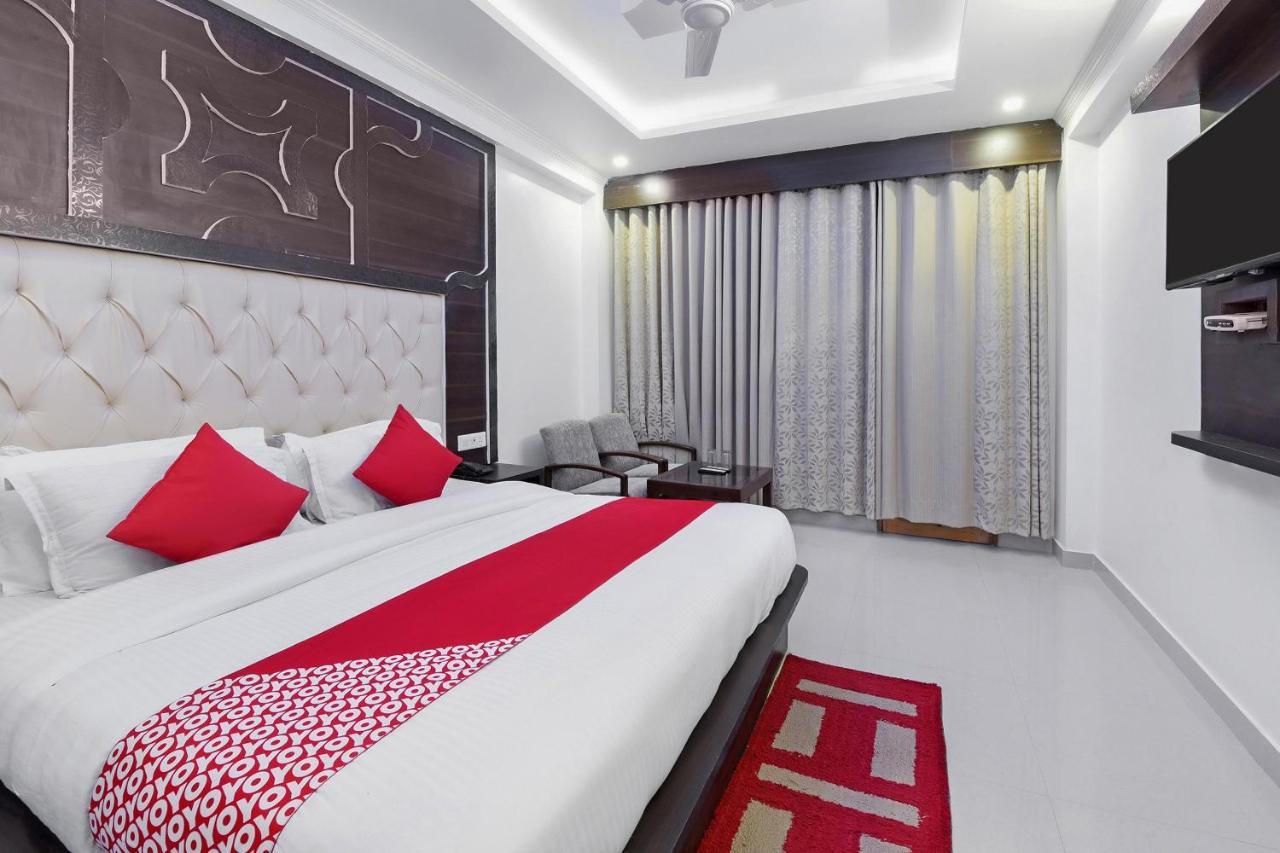 Oyo 23533 Mount View Hotell Kulu Exteriör bild