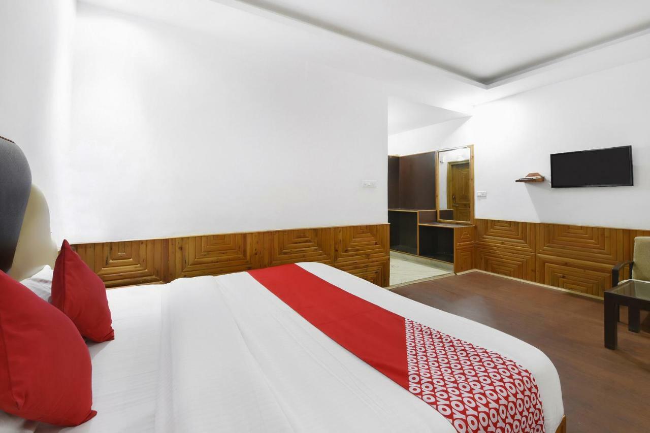 Oyo 23533 Mount View Hotell Kulu Exteriör bild